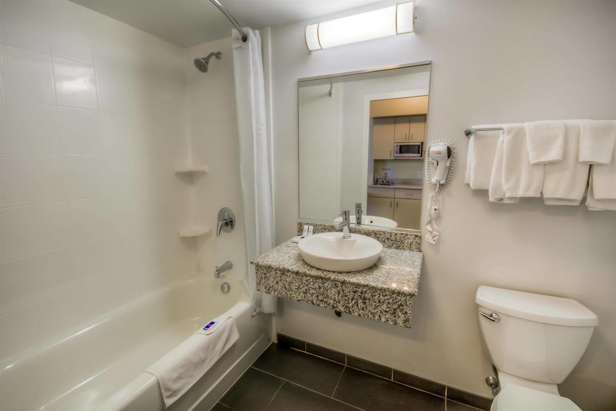 Motel 6-Estevan, Sk Zewnętrze zdjęcie