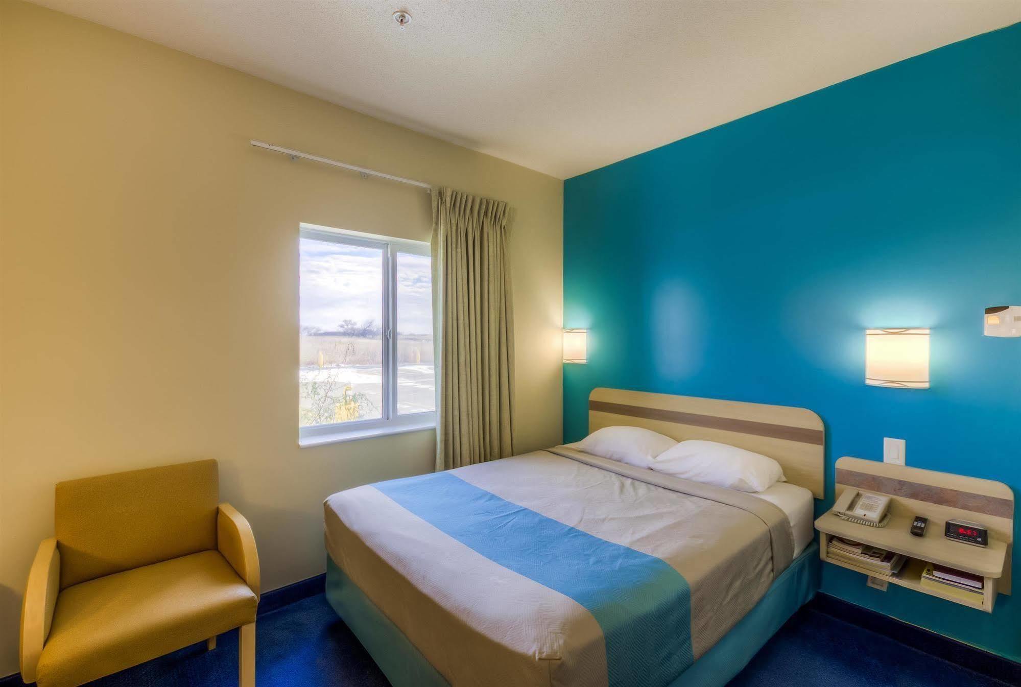 Motel 6-Estevan, Sk Zewnętrze zdjęcie